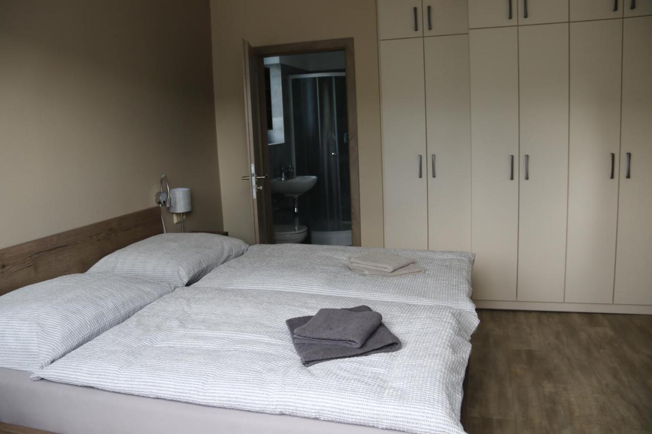 Apartmany Lama Градец-над-Моравицей Экстерьер фото